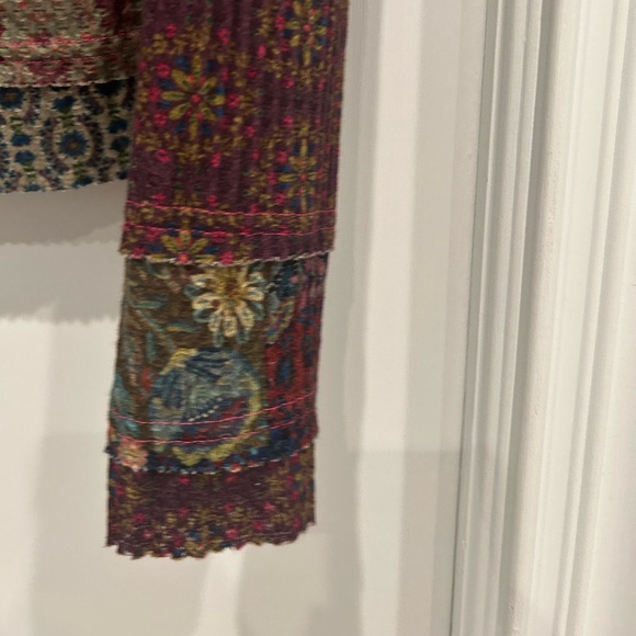 Natural Life Colorful Patchwork Long Sleeve Top - Picture 2 of 9